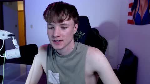 Snapshot of gucciboi4 chatting on January 25, 2025, 3:40 am gucciboi4 online show from January 25, 2025, 3:40 am