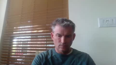 Snapshot of gud_times chatting on January 17, 2025, 5:19 pm gud_times online show from January 17, 2025, 5:19 pm