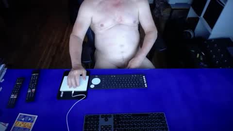 guesswhatigot2 online show from October 23, 2025, 8:46 am