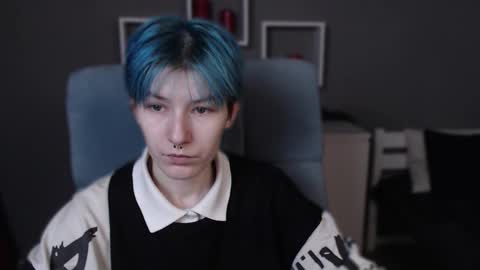 guitarandangell online show from October 18, 2025, 5:54 am