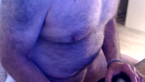 Snapshot of guitarsexgod chatting on March 7, 2025, 2:56 pm Mario online show from March 7, 2025, 2:56 pm