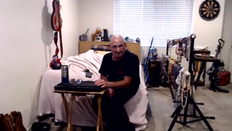 Snapshot of guitarsexgod chatting on September 18, 2025, 10:56 pm Mario online show from September 18, 2025, 10:56 pm