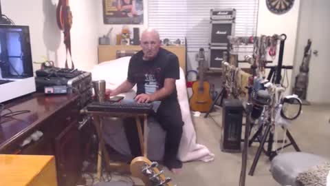 Snapshot of guitarsexgod chatting on November 14, 2025, 10:14 am Mario online show from November 14, 2025, 10:14 am