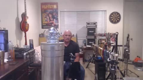 Snapshot of guitarsexgod chatting on November 26, 2025, 11:22 am Mario online show from November 26, 2025, 11:22 am