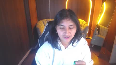 Snapshot of gumball_b chatting on October 24, 2025, 3:25 am gumball_b online show from October 24, 2025, 3:25 am