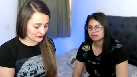 Snapshot of gumball_room chatting on January 18, 2025, 9:45 pm Vane blonde and Hazell black hair online show from January 18, 2025, 9:45 pm