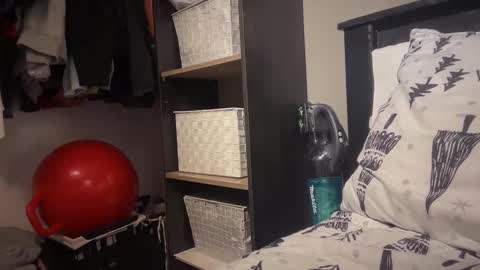 gumbywanna online show from December 18, 2024, 1:05 am