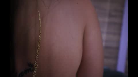 gummyluv online show from December 15, 2025, 6:06 am