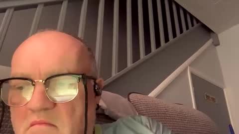 Snapshot of gusher25 chatting on October 16, 2025, 9:16 pm gusher25 online show from October 16, 2025, 9:16 pm