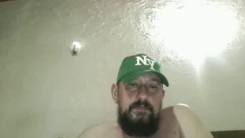 Snapshot of gustavo1350 chatting on October 25, 2025, 2:19 am gustavo1350 online show from October 25, 2025, 2:19 am