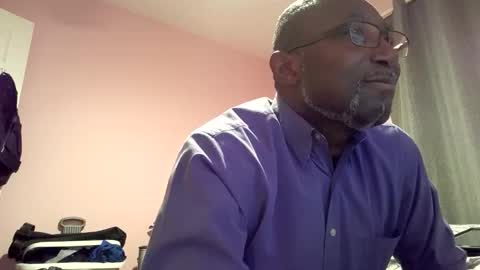 gyesaw1970 online show from November 29, 2025, 5:32 am