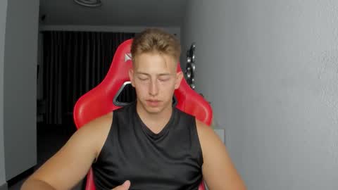 Oliver online show from October 30, 2025, 9:26 pm