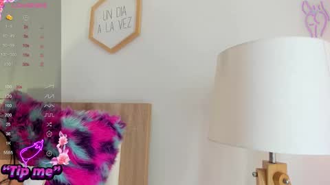 Snapshot of hadid_jimenez chatting on November 20, 2025, 6:40 pm Hadid online show from November 20, 2025, 6:40 pm