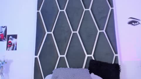 Kendal online show from March 1, 2025, 6:00 pm