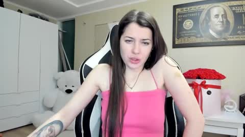 Snapshot of hailey_beauty chatting on February 4, 2025, 9:41 pm Sk pe Anya388109 online show from February 4, 2025, 9:41 pm