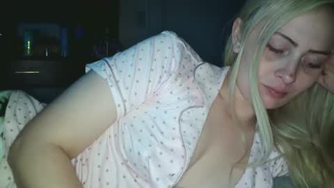 Snapshot of haileyakuma69 chatting on November 16, 2025, 9:15 am Hailey and d online show from November 16, 2025, 9:15 am