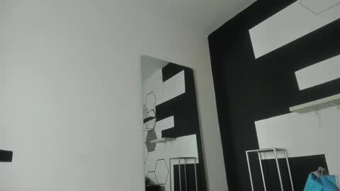 haileycat_ online show from January 21, 2025, 2:11 am