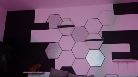 haileycat_ online show from February 23, 2025, 5:12 am