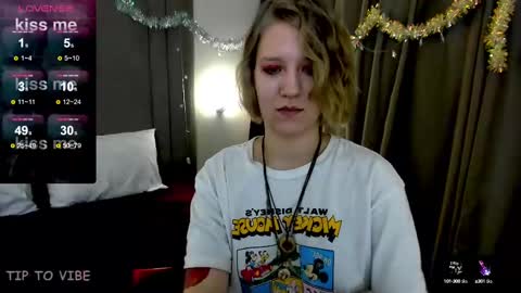 Snapshot of haileyfoxy chatting on January 9, 2025, 2:01 am Hailey online show from January 9, 2025, 2:01 am