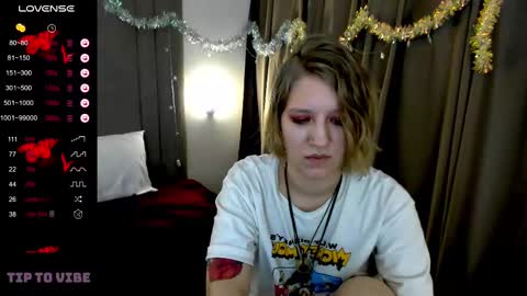 Snapshot of haileyfoxy chatting on January 9, 2025, 5:02 am Hailey online show from January 9, 2025, 5:02 am