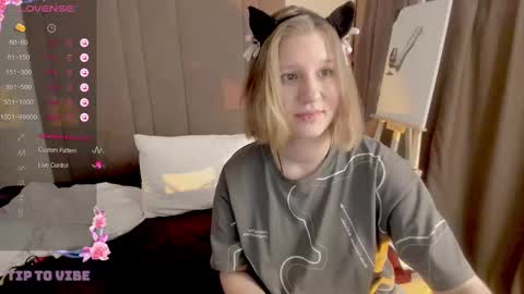 Snapshot of haileyfoxy chatting on March 1, 2025, 9:18 am Hailey online show from March 1, 2025, 9:18 am