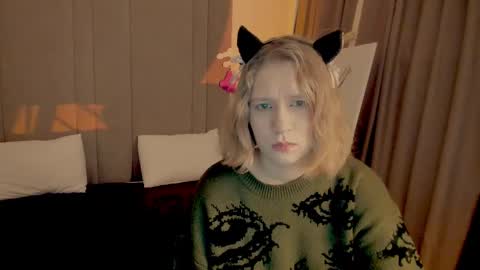 Snapshot of haileyfoxy chatting on March 5, 2025, 2:03 am Hailey online show from March 5, 2025, 2:03 am