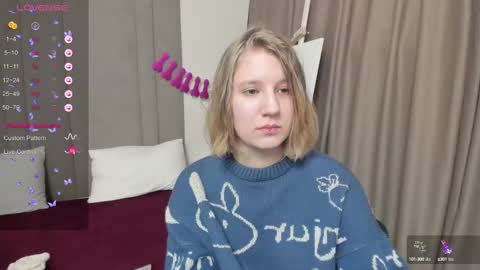 Snapshot of haileyfoxy chatting on March 10, 2025, 11:32 am Hailey online show from March 10, 2025, 11:32 am