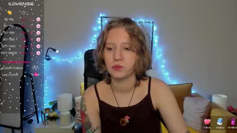 Snapshot of haileyfoxy chatting on September 25, 2025, 8:51 am Hailey online show from September 25, 2025, 8:51 am