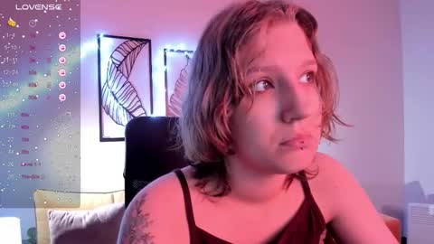 Snapshot of haileyfoxy chatting on November 2, 2025, 9:00 am Hailey online show from November 2, 2025, 9:00 am