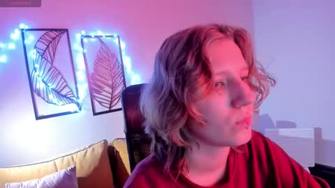 Snapshot of haileyfoxy chatting on November 4, 2025, 8:57 am Hailey online show from November 4, 2025, 8:57 am