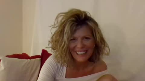 Hailey online show from January 17, 2025, 3:12 am