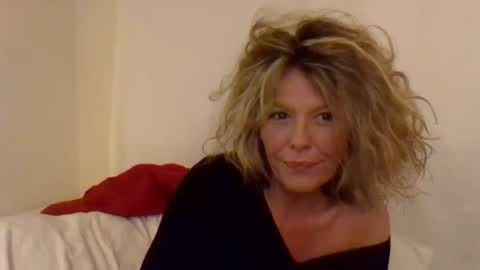 Hailey online show from January 23, 2025, 2:55 am