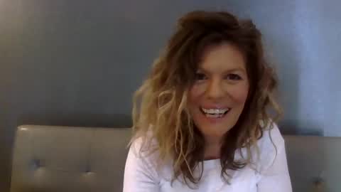 Hailey online show from November 20, 2025, 7:46 pm