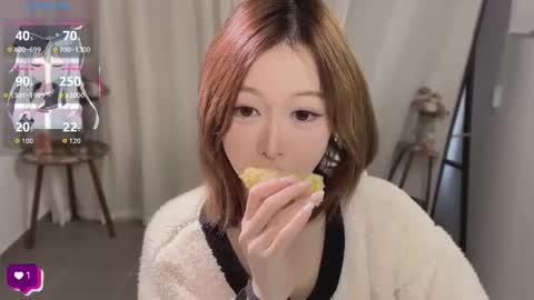 Snapshot of hailili_ chatting on December 15, 2025, 12:26 am Hailili online show from December 15, 2025, 12:26 am