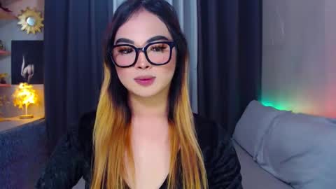 Snapshot of hailywilson chatting on January 22, 2025, 9:24 am haily online show from January 22, 2025, 9:24 am