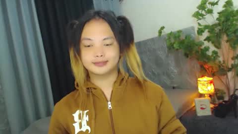 Snapshot of hailywilson chatting on February 7, 2025, 5:20 am haily online show from February 7, 2025, 5:20 am