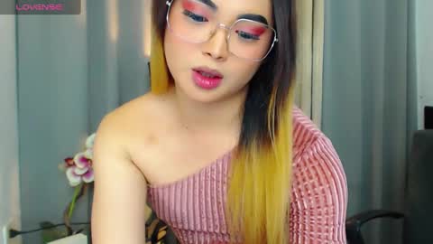 Snapshot of hailywilson chatting on February 28, 2025, 7:46 pm haily online show from February 28, 2025, 7:46 pm