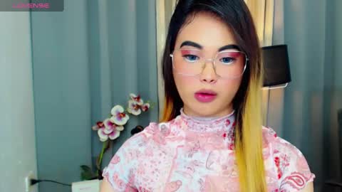 Snapshot of hailywilson chatting on March 2, 2025, 2:19 am haily online show from March 2, 2025, 2:19 am