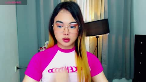 Snapshot of hailywilson chatting on March 3, 2025, 5:20 am haily online show from March 3, 2025, 5:20 am