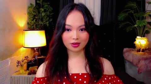 Snapshot of hailywilson chatting on October 15, 2025, 10:48 am haily online show from October 15, 2025, 10:48 am