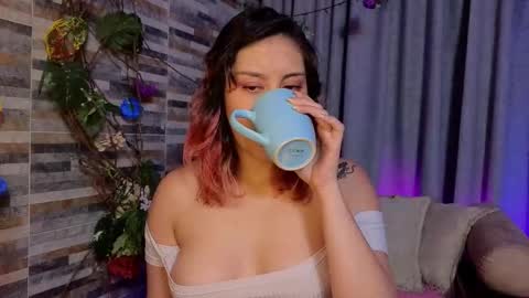 SALMA  online show from October 2, 2025, 5:47 am