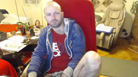Snapshot of hairyass25yo chatting on December 6, 2024, 2:57 am Puppy3 StockyDaddiesmusclebearsbeefybigmans online show from December 6, 2024, 2:57 am