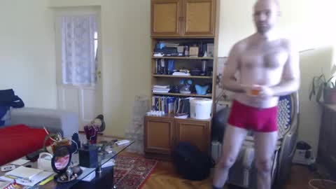 Snapshot of hairyass25yo chatting on December 15, 2024, 1:43 pm Puppy3 StockyDaddiesmusclebearsbeefybigmans online show from December 15, 2024, 1:43 pm