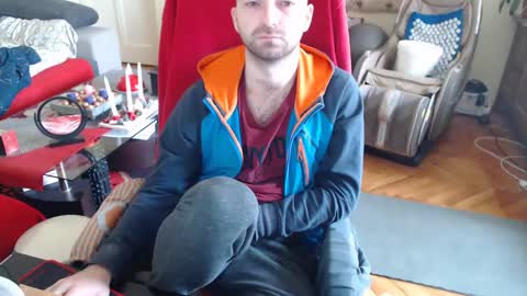 Snapshot of hairyass25yo chatting on December 18, 2024, 11:24 am Puppy3 StockyDaddiesmusclebearsbeefybigmans online show from December 18, 2024, 11:24 am