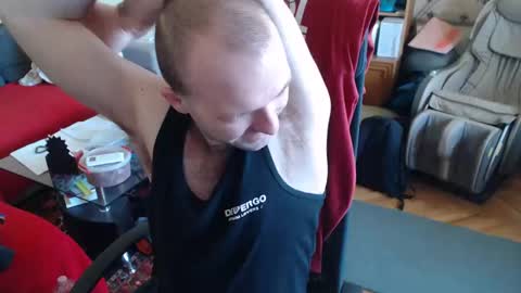 Snapshot of hairyass25yo chatting on February 4, 2025, 1:59 pm Puppy3 StockyDaddiesmusclebearsbeefybigmans online show from February 4, 2025, 1:59 pm