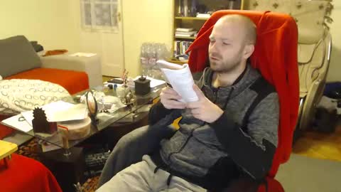 Snapshot of hairyass25yo chatting on February 14, 2025, 2:54 pm Puppy3 StockyDaddiesmusclebearsbeefybigmans online show from February 14, 2025, 2:54 pm