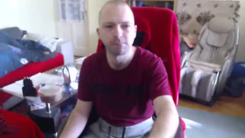 Snapshot of hairyass25yo chatting on February 17, 2025, 9:24 am Puppy3 StockyDaddiesmusclebearsbeefybigmans online show from February 17, 2025, 9:24 am