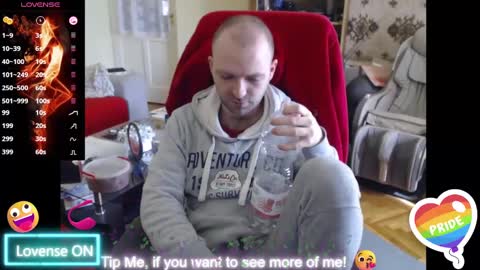 Snapshot of hairyass25yo chatting on February 21, 2025, 11:11 am Puppy3 StockyDaddiesmusclebearsbeefybigmans online show from February 21, 2025, 11:11 am