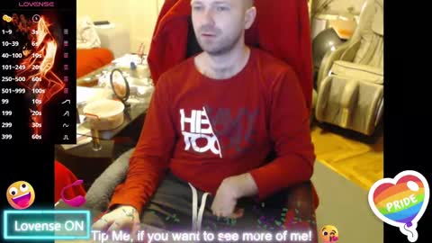 Snapshot of hairyass25yo chatting on February 21, 2025, 5:20 pm Puppy3 StockyDaddiesmusclebearsbeefybigmans online show from February 21, 2025, 5:20 pm