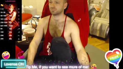 Snapshot of hairyass25yo chatting on February 23, 2025, 5:50 pm Puppy3 StockyDaddiesmusclebearsbeefybigmans online show from February 23, 2025, 5:50 pm